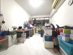 Blk 17 Toh Yi Gardens (Bukit Timah), HDB 4 Rooms #563780051